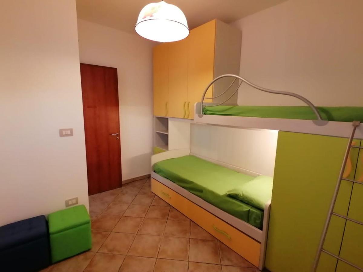 Case Vacanze Vista Mare Torre Pali Buitenkant foto